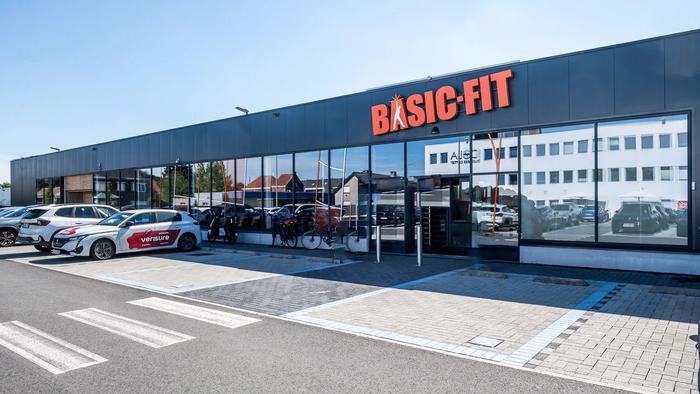 Basic-Fit Lochristi Antwerpsesteenweg 24/7