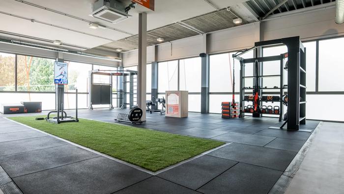 Basic-Fit Landen Hannuitsesteenweg 24/7