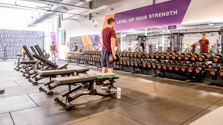Basic-Fit Nijlen Grote Steenweg 24/7