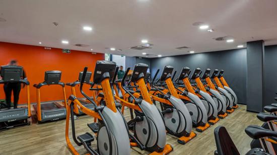 Basic-Fit Bordeaux M&eacute;riadeck