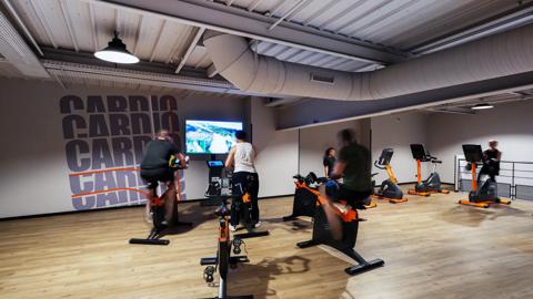 Basic-Fit Villenave D'Ornon Avenue du 7&egrave;me art 24/7
