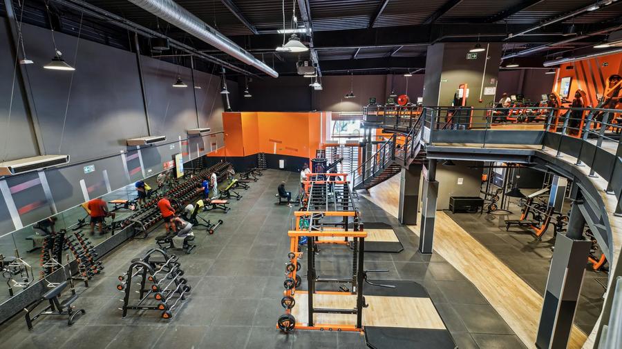 Basic-Fit Sainte-Genevi&egrave;ve-des-Bois Av Croix Blanche