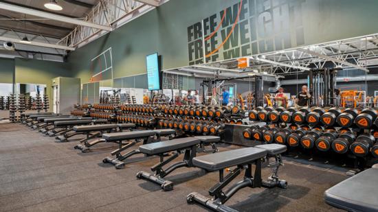 Basic-Fit Lens Route de B&eacute;thune