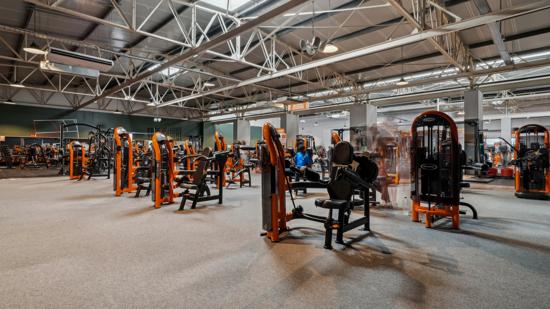 Basic-Fit Lens Route de B&eacute;thune