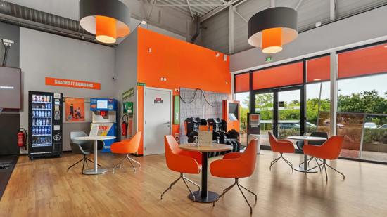 Basic-Fit &Eacute;tampes Rue des &Eacute;pinants 24/7