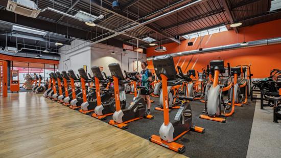 Basic-Fit Noyelles-Godault Avenue de la R&eacute;publique 24/7