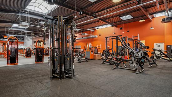 Basic-Fit Noyelles-Godault Avenue de la R&eacute;publique 24/7