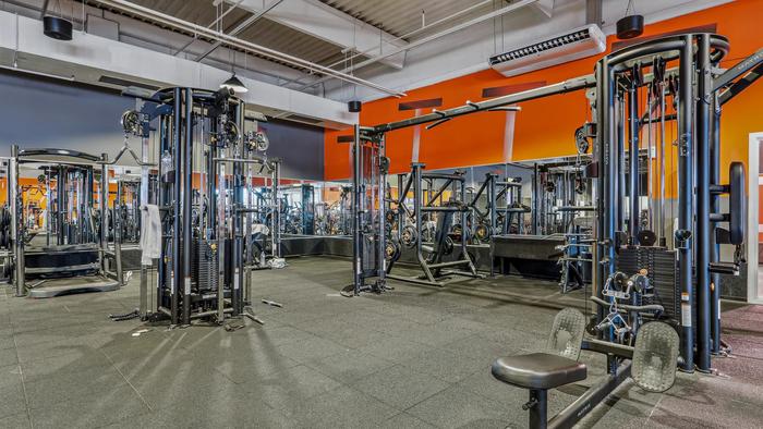 Basic-Fit Woippy Centre Commercial Auchan Metz Woippy