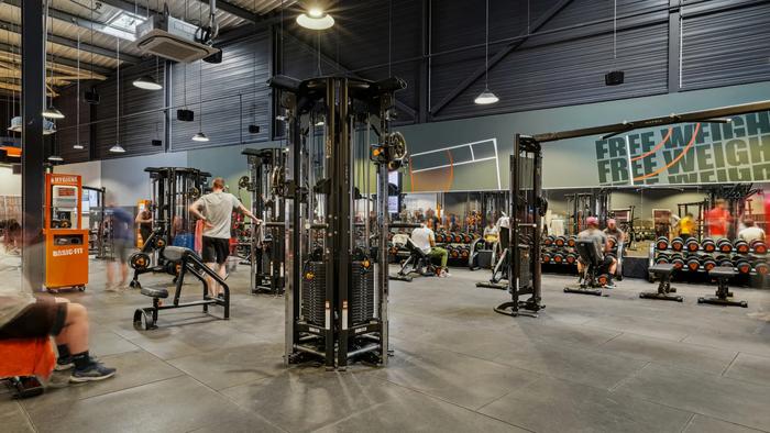 Basic-Fit Flers-En-Escrebieux rue du Calvaire 24/7