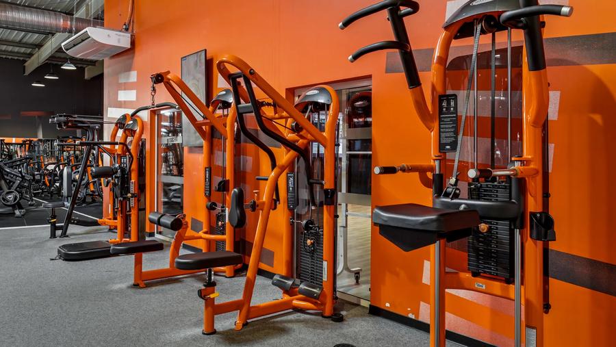Basic-Fit Allonnes Rue Charles Darwin 24/7