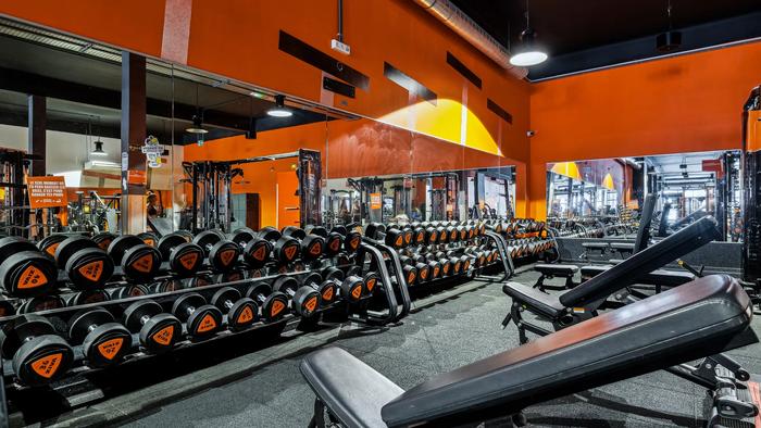 Basic-Fit Marseille Boulevard de Saint-Marcel 24/7
