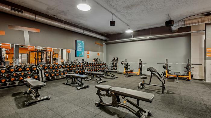 Basic-Fit &Eacute;pinay-sur-Seine Avenue Joffre