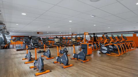 Basic-Fit Toulouse Chemin du Sang de Serp