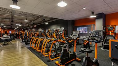 Basic-Fit Armenti&egrave;res Place du G&eacute;n&eacute;ral de Gaulle