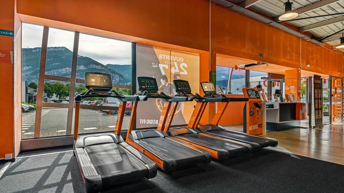Basic-Fit Saint-&Eacute;gr&egrave;ve Rue Ren&eacute; Cassin 24/7