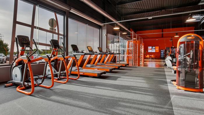 Basic-Fit Chen&ocirc;ve 11bis Rue Paul Langevin 24/7