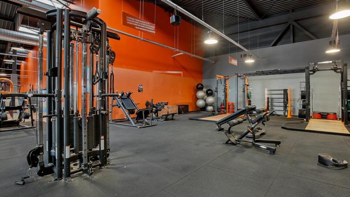 Basic-Fit Chen&ocirc;ve 11bis Rue Paul Langevin 24/7