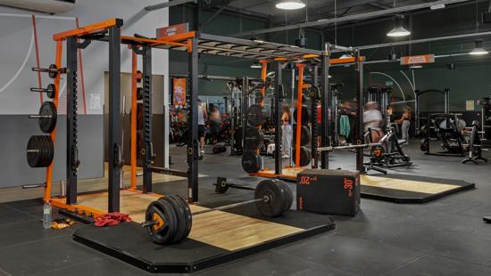 Basic-Fit La Chapelle Saint Aubin Rue Albert de Dion 24/7