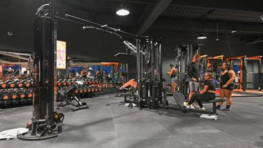 Basic-Fit Bourg-de-P&eacute;age Boulevard Alpes Provence