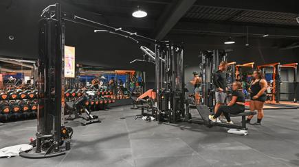 Basic-Fit Bourg-de-P&eacute;age Boulevard Alpes Provence