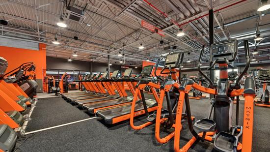 Basic-Fit &Eacute;chirolles Grand Place