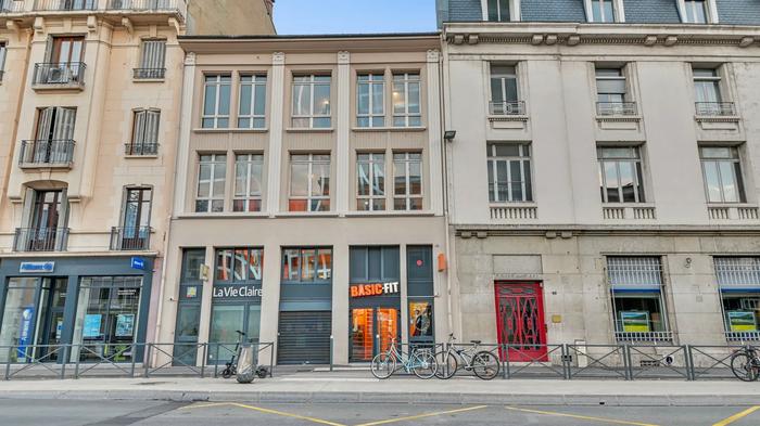 Basic-Fit Chamb&eacute;ry  Boulevard de la Colonne 24/7