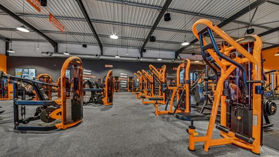 Basic-Fit Bourges City Park Route de la Charit&eacute; 24/7