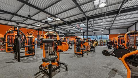 Basic-Fit Bourges City Park Route de la Charit&eacute; 24/7