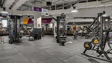 Basic-Fit Nantes Cour Commandant d&rsquo;Estienne d&rsquo;Orves