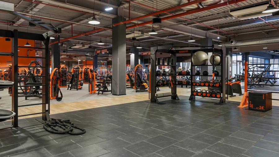 Basic-Fit Cherbourg-en-Cotentin Quai de l&rsquo;Entrep&ocirc;t