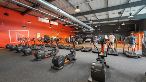 Basic-Fit Limoges Rue G&eacute;n&eacute;ral Martial Valin 24/7
