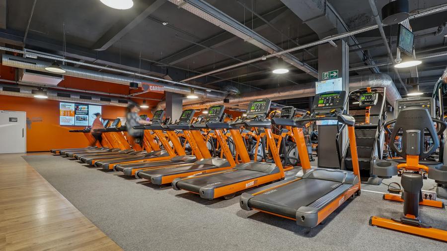 Basic-Fit Boussy-Saint-Antoine CC Val d'Yerres