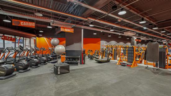 Basic-Fit Lormont Centre Commercial des Quatre Pavillons Mixte + Ladies