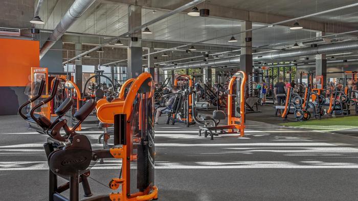 Basic-Fit Saint-S&eacute;bastien-sur-Loire Rue Marie Curie 24/7