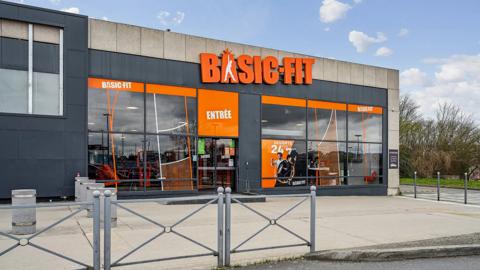 Basic-Fit Coll&eacute;gien Rue du G&eacute;n&eacute;ral de Gaulle 24/7