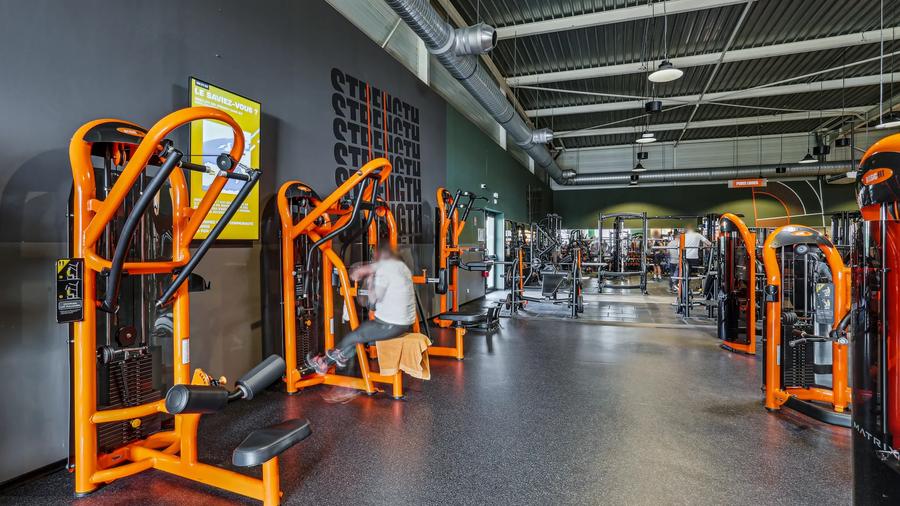 Basic-Fit Englos CC Auchan Les G&eacute;ants 24/7