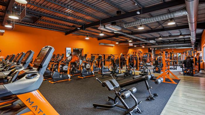 Basic-Fit Saint-Andr&eacute;-lez-Lille Av Lattre de Tassigny