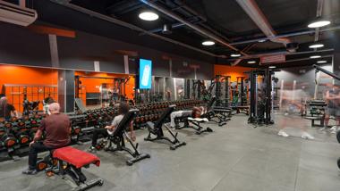 Basic-Fit Bordeaux Centre Commer&ccedil;ant Ginko