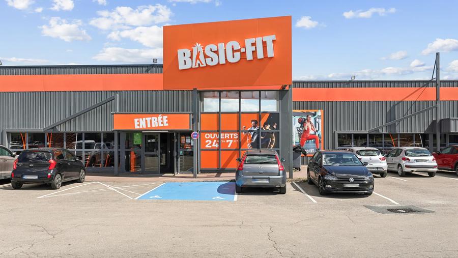 Basic-Fit Fagni&egrave;res Rue du Commerce