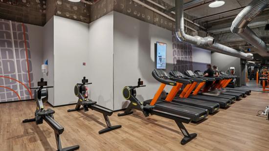 Basic-Fit Angoul&egrave;me Place du Champs de Mars