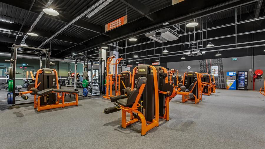 Basic-Fit Chasseneuil-du-Poitou CC Chasseneuil RD910