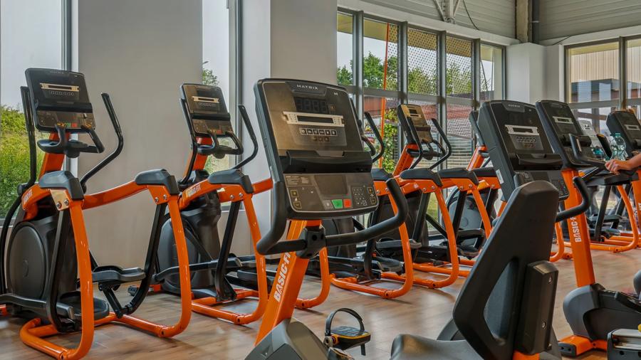 Basic-Fit Tourville-la-Riviere Rue Parc en Seine 24/7