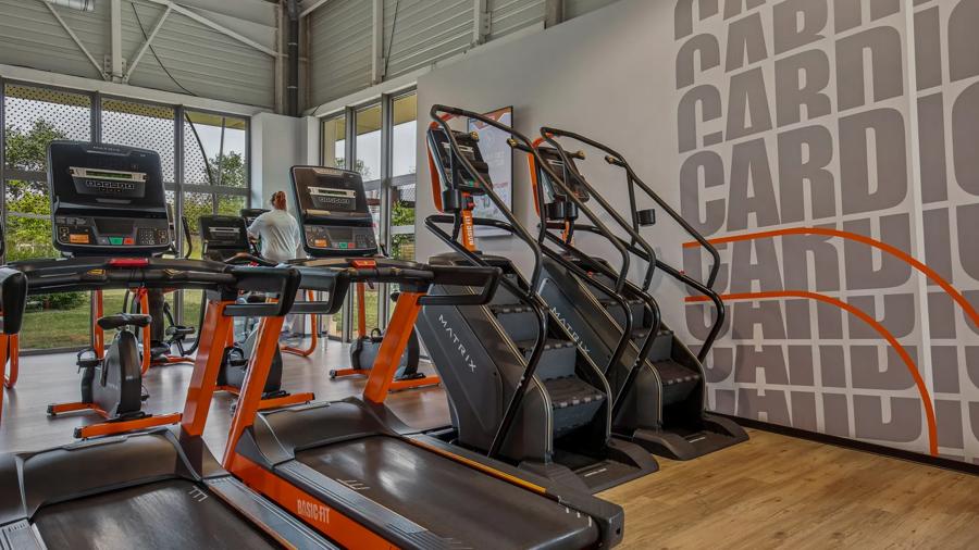 Basic-Fit Tourville-la-Riviere Rue Parc en Seine 24/7
