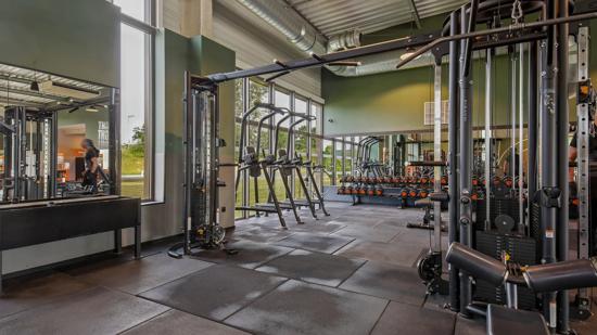 Basic-Fit Tourville-la-Riviere Rue Parc en Seine 24/7