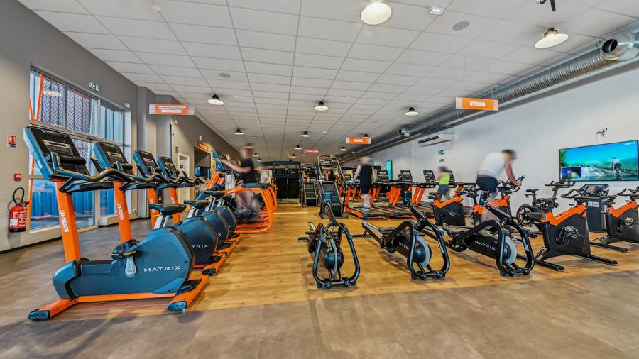 Basic-Fit Cusset Rue des Bartins