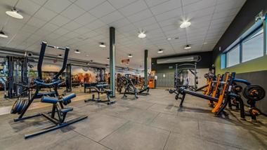 Basic-Fit Cusset Rue des Bartins