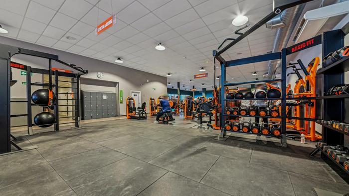 Basic-Fit Cusset Rue des Bartins