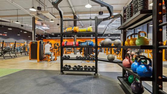 Basic-Fit Saint-Christol-l&egrave;s-Al&egrave;s Avenue Jean Moulin 24/7