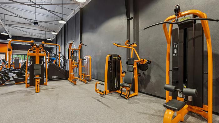 Basic-Fit Saint-Christol-l&egrave;s-Al&egrave;s Avenue Jean Moulin 24/7