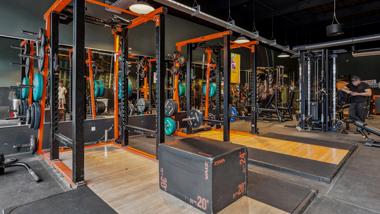 Basic-Fit Bagnols-Sur-Cèze Route Pont Saint Esprit 24/7